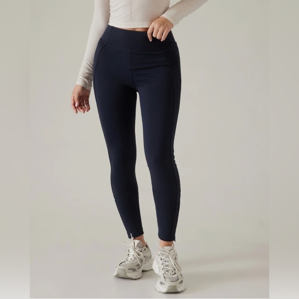 Athleta Skyline High Rise navy blue Legging size medium